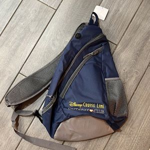 Disney Cruise 🚢 sling back pack NWT